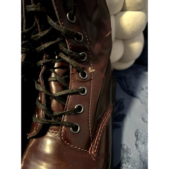 Dr Martens Vegan Burgundy Cherry Red 1460 Felix Rub off Size 8/EU 39 - Picture 4 of 7